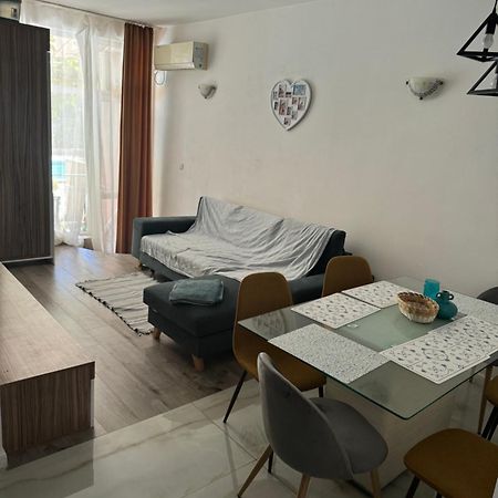 Апартамент На Солнечном Берегу Sunny Beach Exterior foto