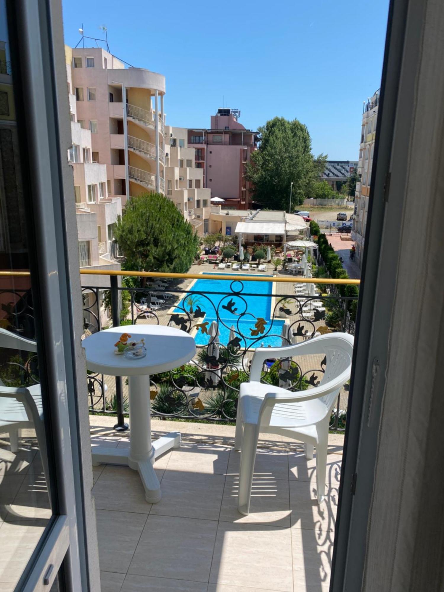 Апартамент На Солнечном Берегу Sunny Beach Exterior foto